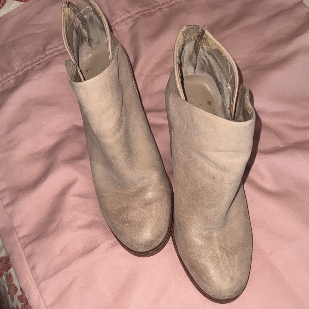 Gianni Bini Cream Ankle Booties